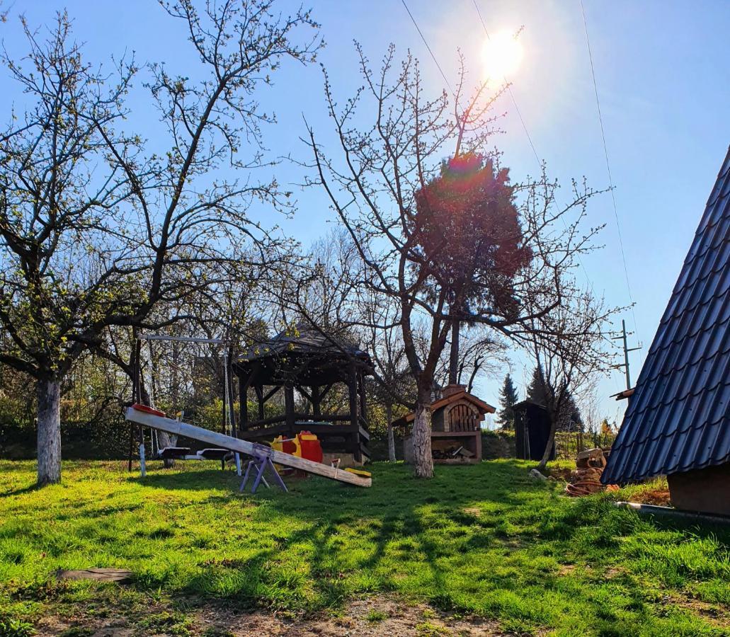 Apartmani Radakovic Vrdnik Dış mekan fotoğraf